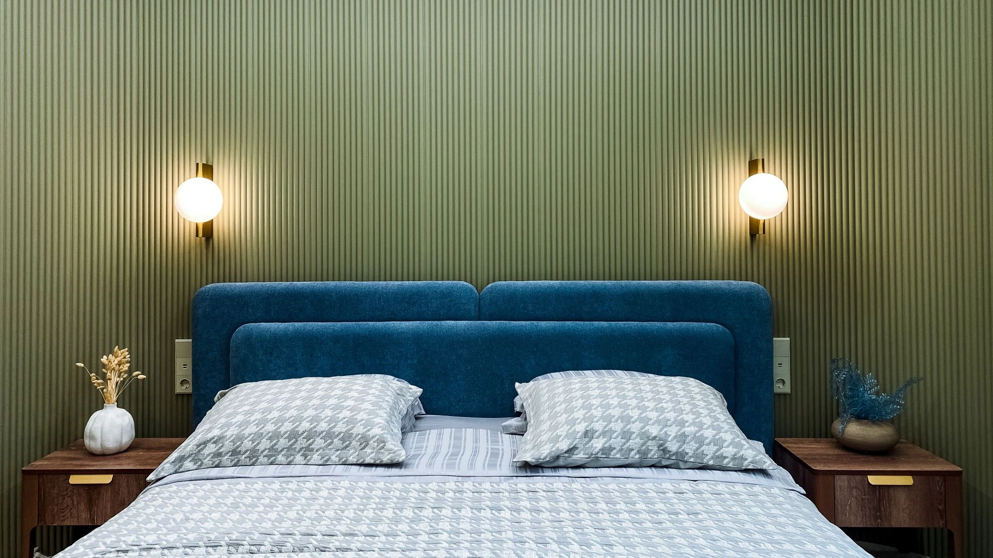 Bedroom feature wall ideas: How to create a luxury sanctuary